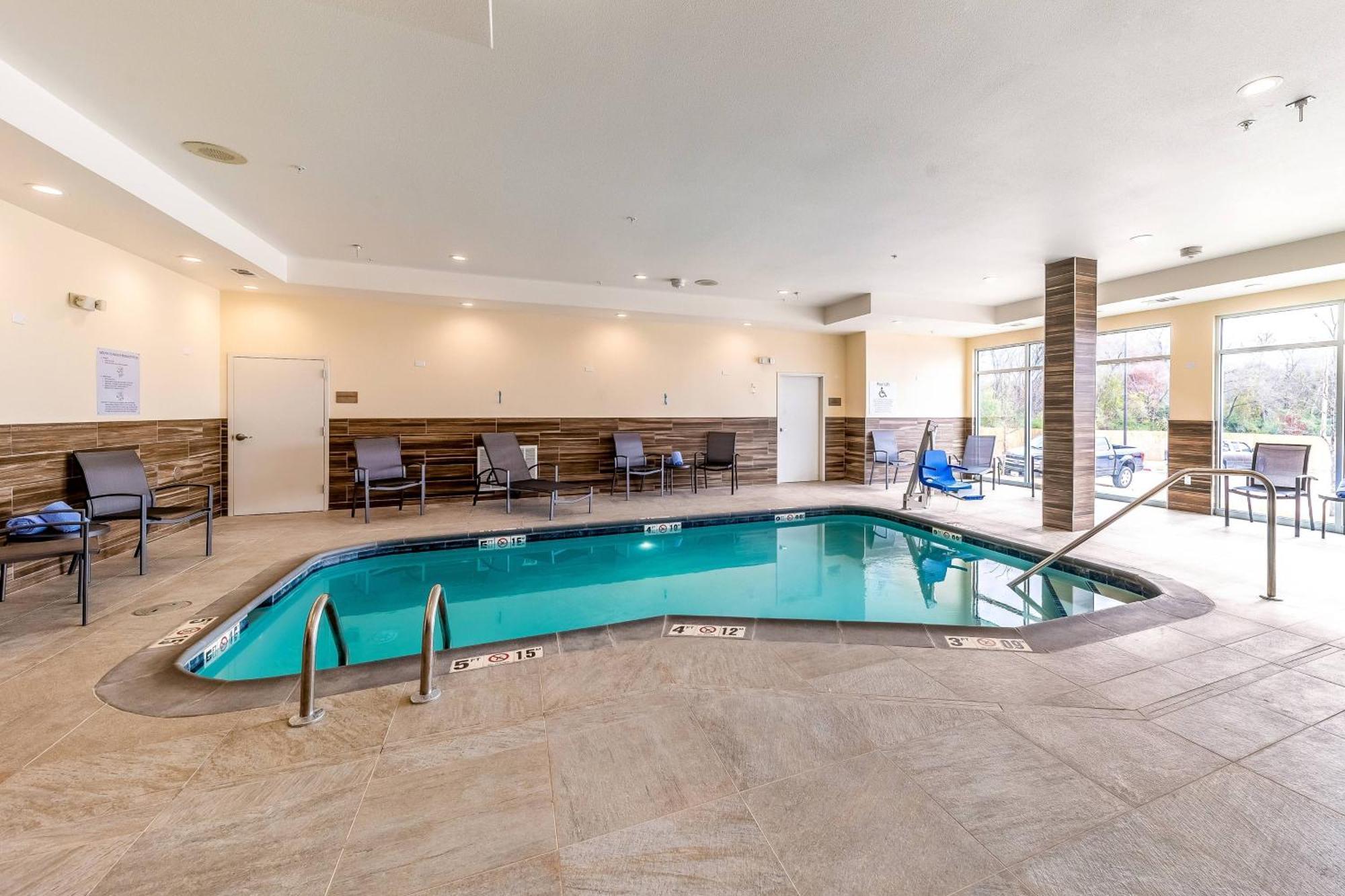 Fairfield Inn & Suites By Marriott Gainesville I-35 Dış mekan fotoğraf