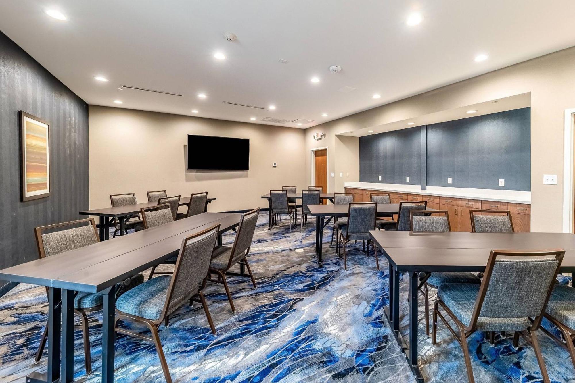 Fairfield Inn & Suites By Marriott Gainesville I-35 Dış mekan fotoğraf