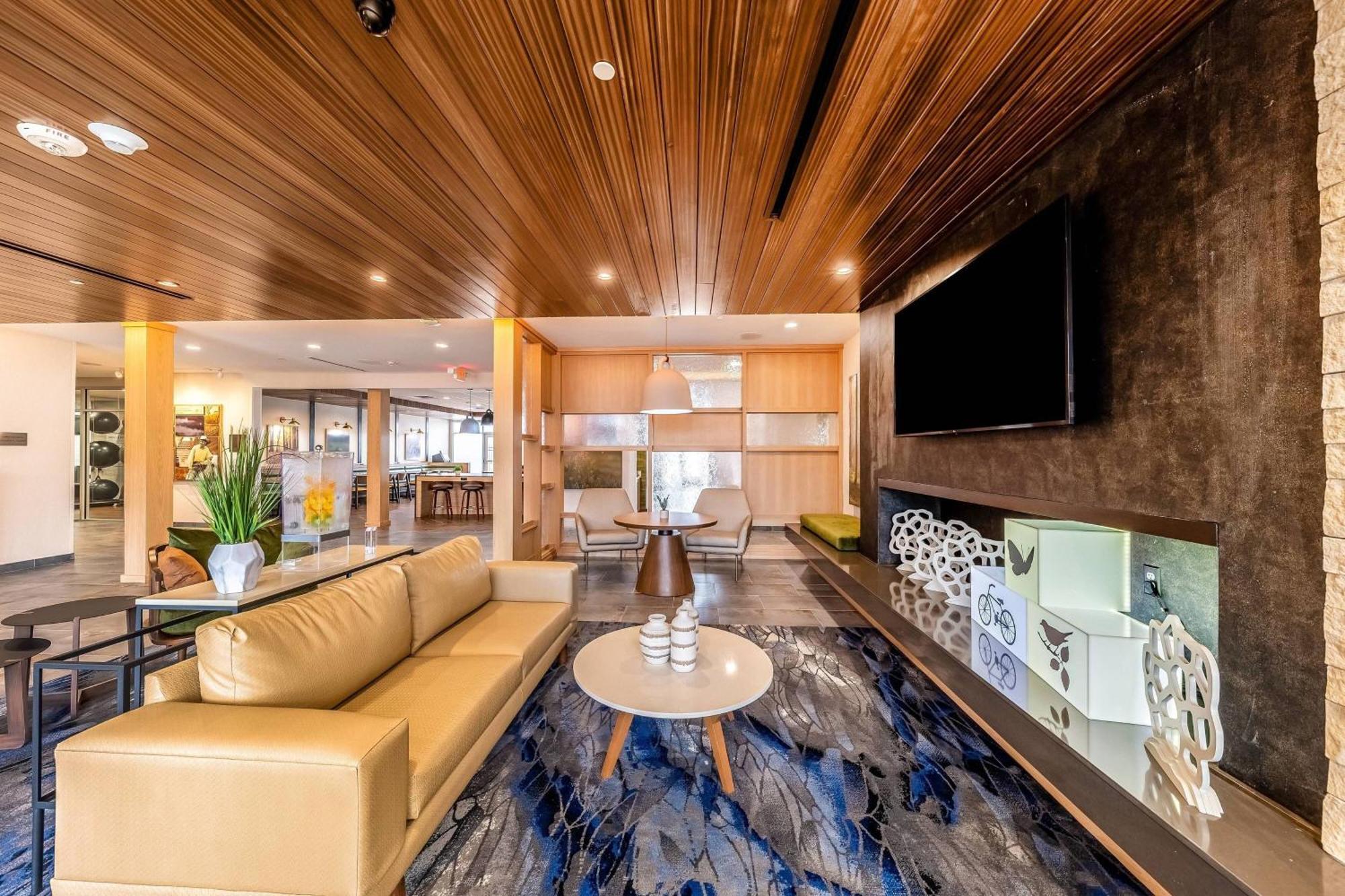 Fairfield Inn & Suites By Marriott Gainesville I-35 Dış mekan fotoğraf